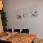 La Vie Est Belle Climatise A 5 Min De La