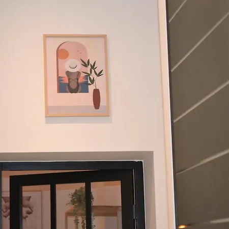 La Vie Est Belle Climatise A 5 Min De La Apartmán *