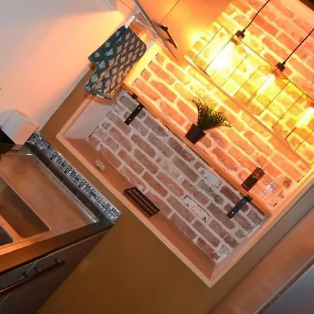 La Vie Est Belle Climatise A 5 Min De La