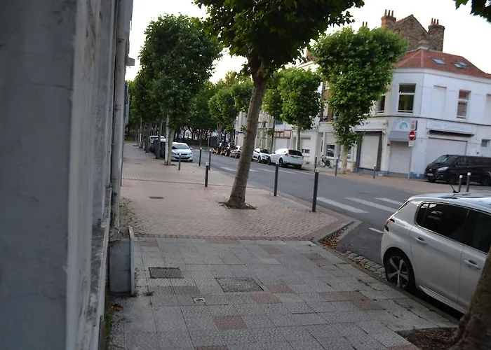 La Vie Est Belle Climatise A 5 Min De La